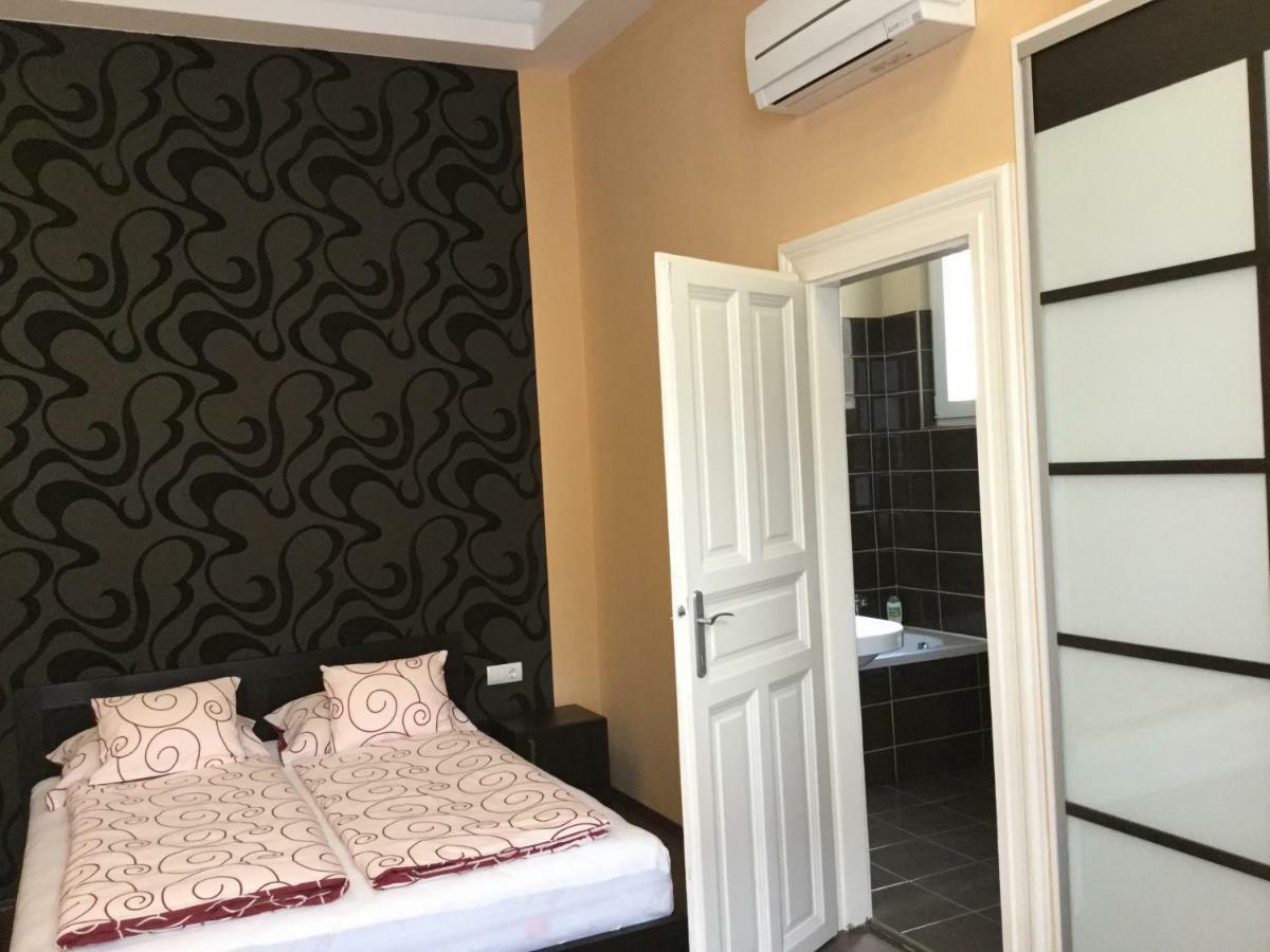 Adam'S Flat Budapest Exterior photo